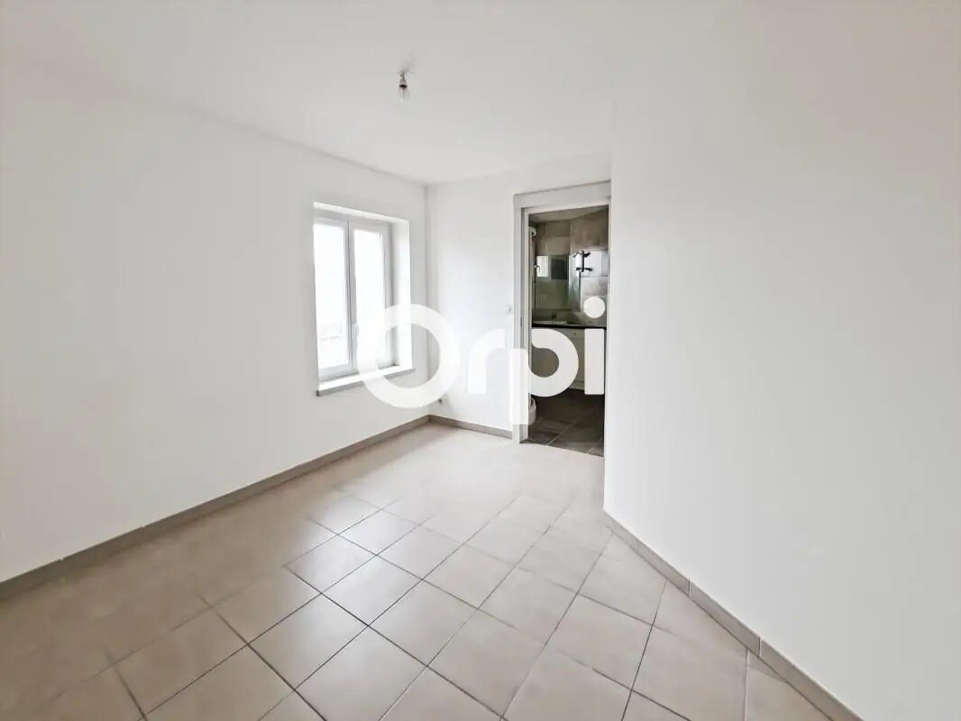 Appartement à louer, 44m², Larajasse