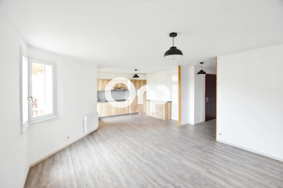 Appartement à louer, 62m², Saint-Symphorien-sur-Coise