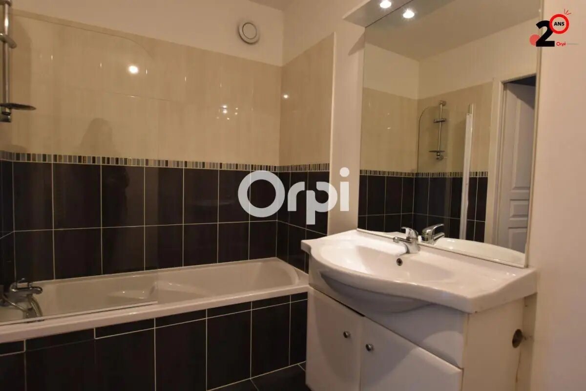 Appartement à louer, 82m², Sainte-Foy-l'Argentière