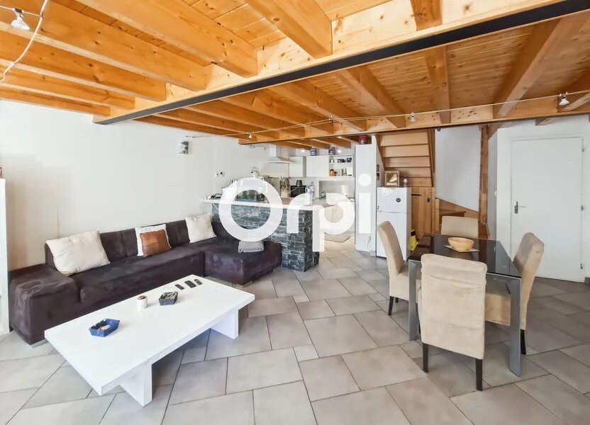 Appartement à louer, 50m², Rontalon