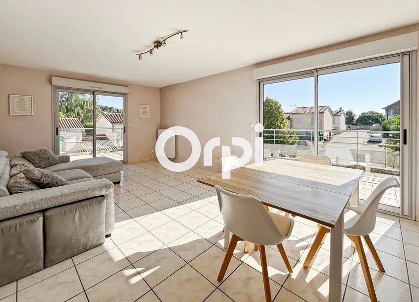Appartement à louer, 67m², Saint-Martin-en-Haut