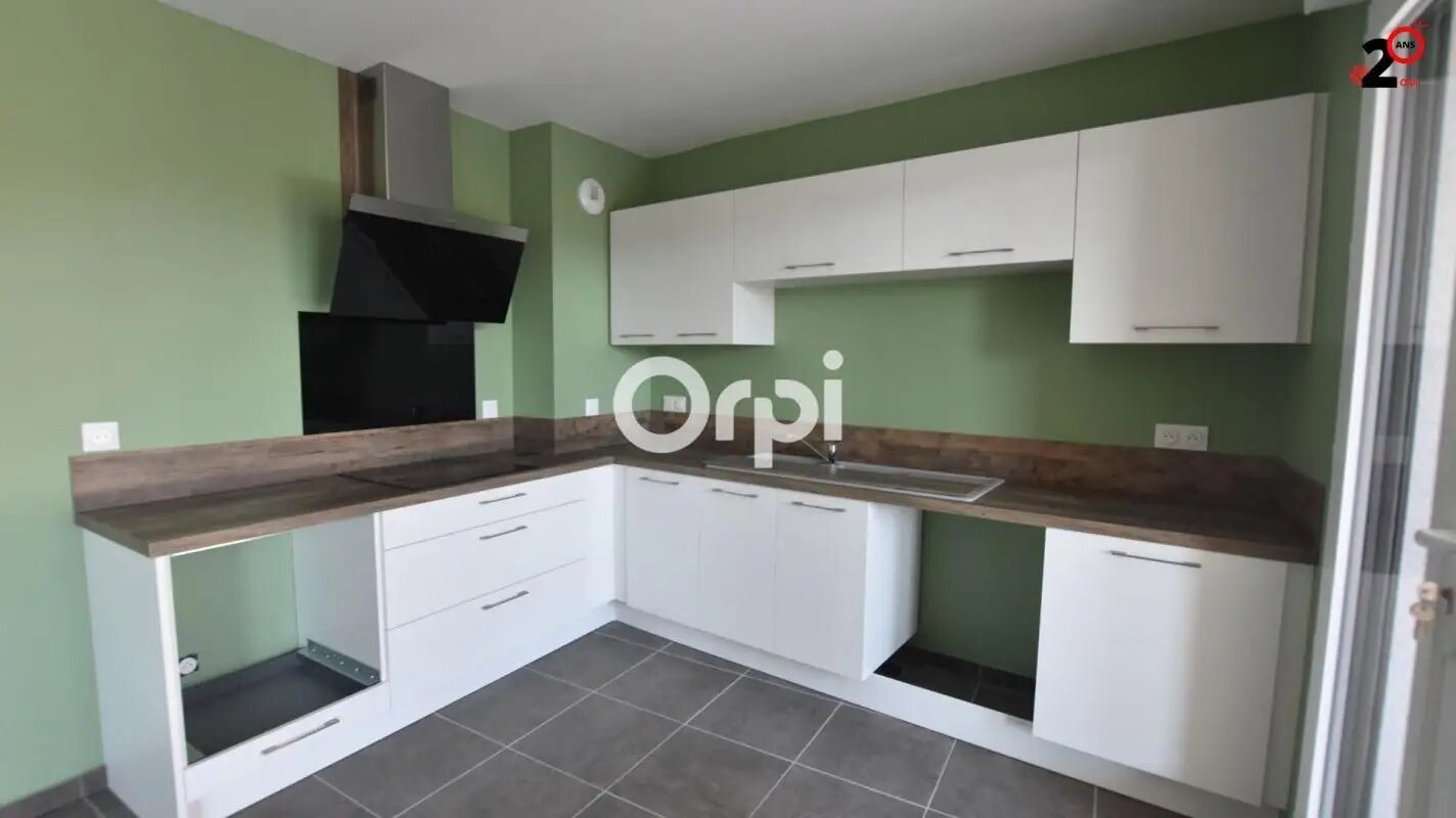 Appartement à louer, 74m², Saint-Laurent-de-Chamousset