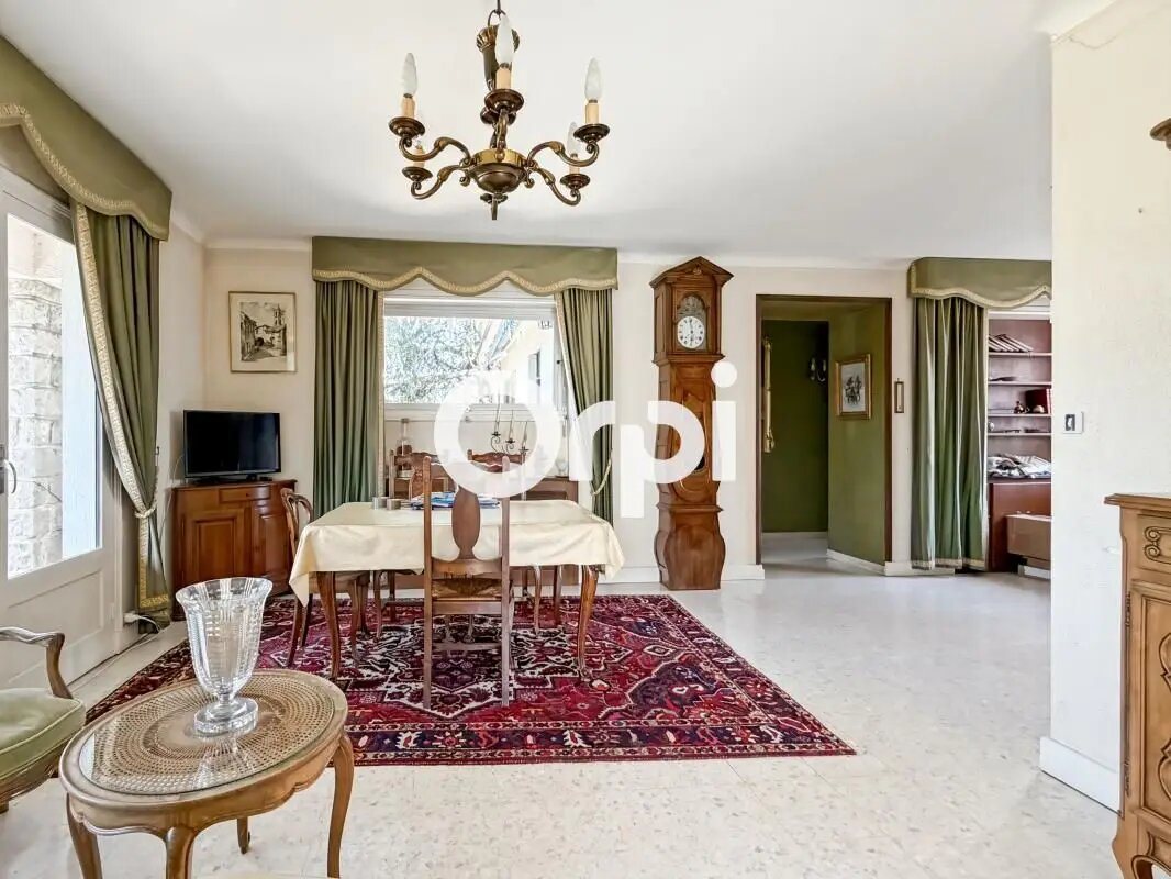 Maison à vendre, 134m², Chazelles-sur-Lyon