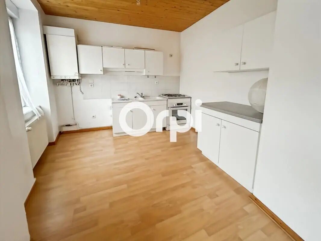 Appartement à louer, 78m², Saint-Symphorien-sur-Coise