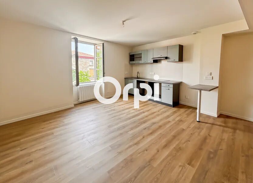 Appartement à louer, 74m², Saint-Symphorien-sur-Coise