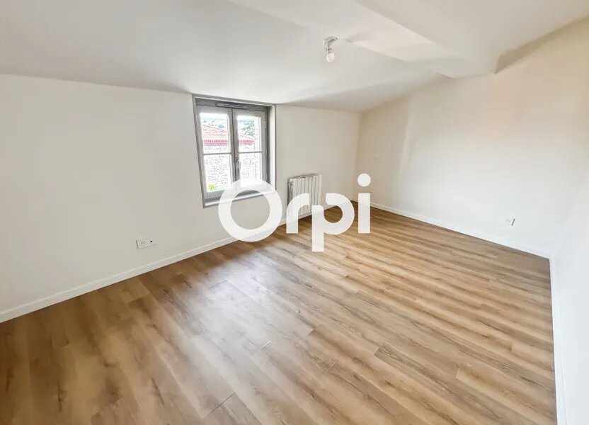 Appartement à louer, 74m², Saint-Symphorien-sur-Coise