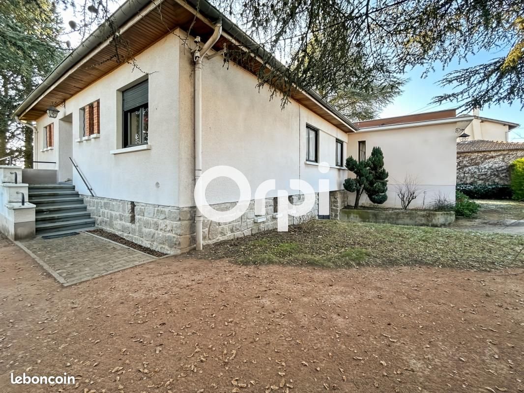 Maison à vendre, 134m², Chazelles-sur-Lyon