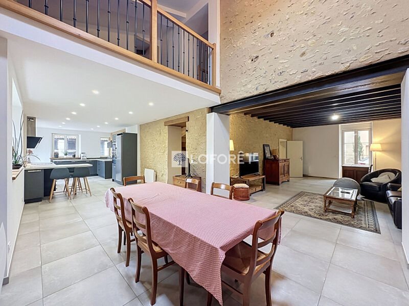 Maison à vendre, 193m², La Ferrière-en-Parthenay