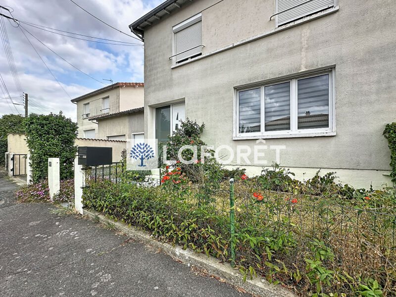 Maison à louer, 91m², Parthenay