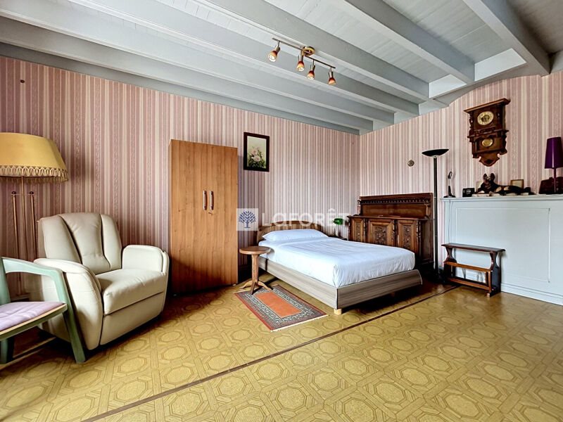 Maison à vendre, 135m², Vasles