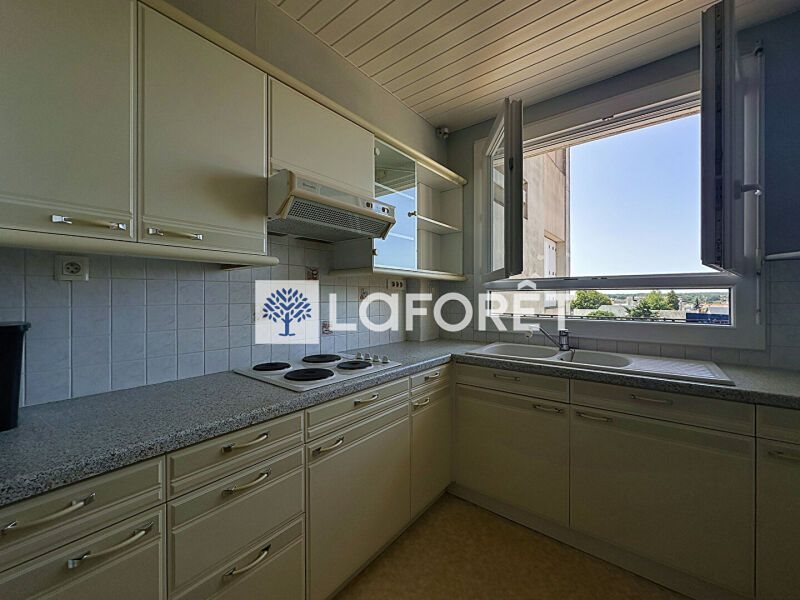 Appartement à louer, 74m², Parthenay