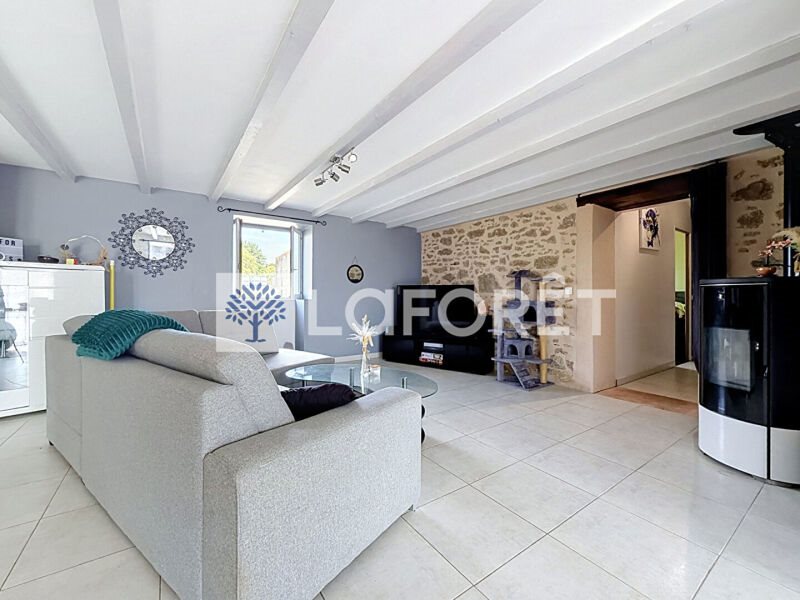 Maison à louer, 130m², Secondigny