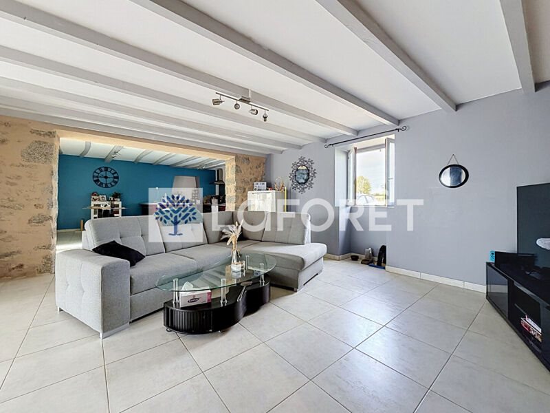 Maison à louer, 130m², Secondigny