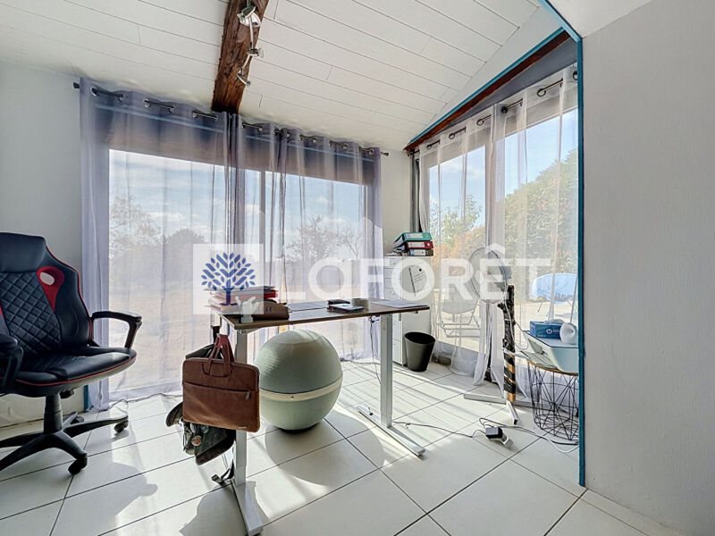 Maison à louer, 130m², Secondigny
