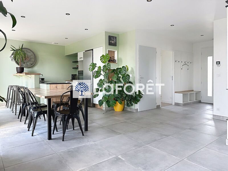 Maison à vendre, 137m², Châtillon-sur-Thouet