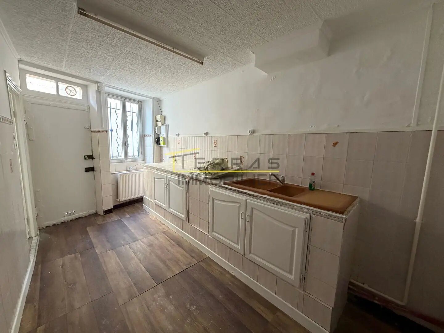Maison à vendre, 76m², Valréas