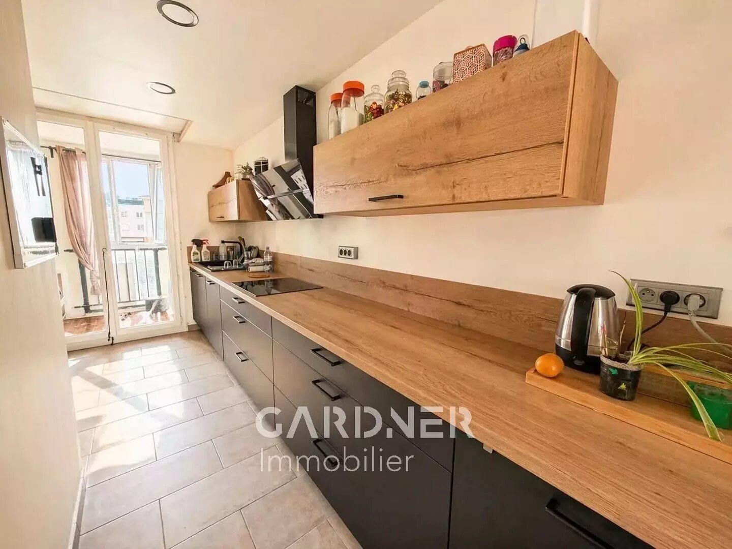 Appartement à vendre, 82m², Aubagne