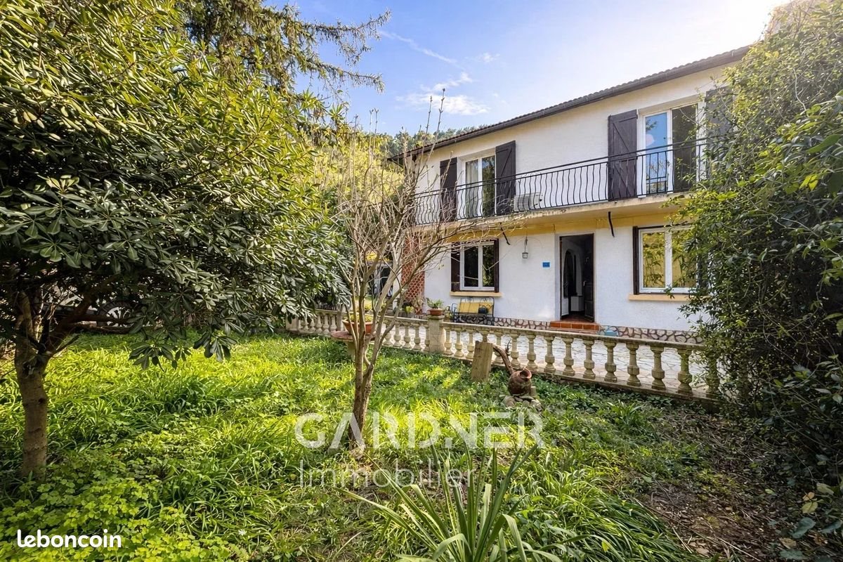Maison à vendre, 132m², Aubagne