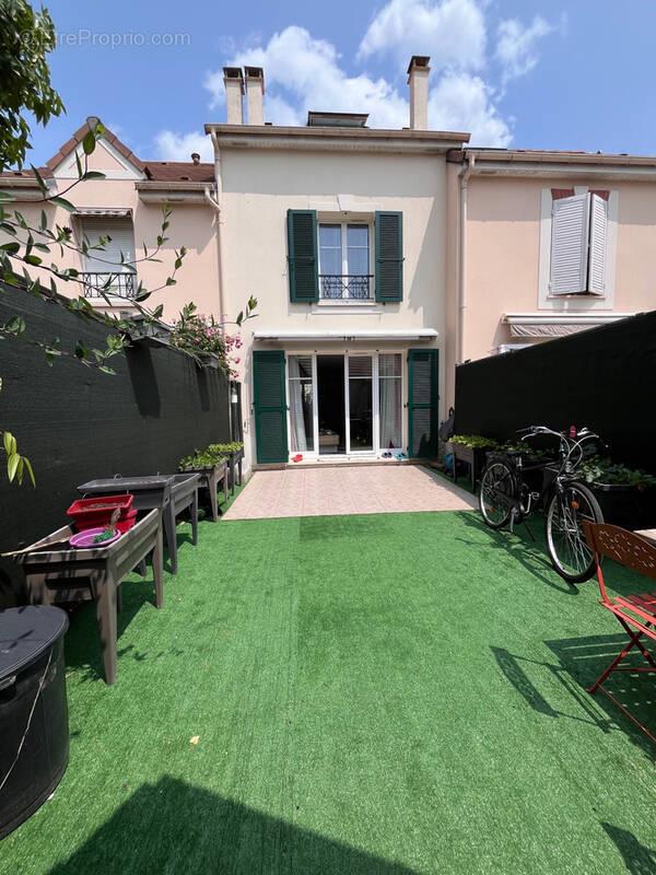Maison à vendre, 90m², Montesson