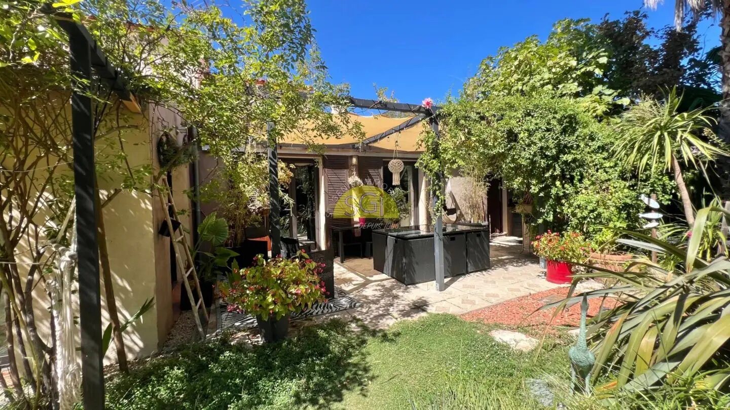 Maison à vendre, 150m², Saint-Génis-des-Fontaines