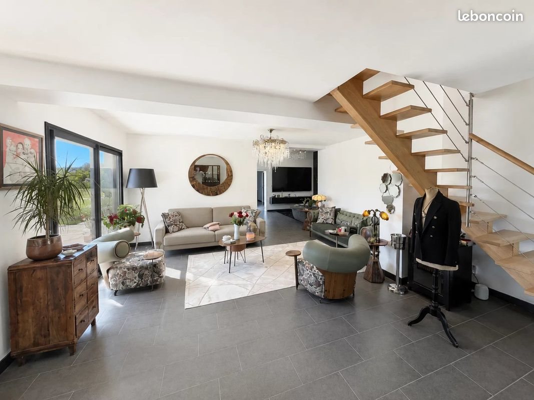 Maison à vendre, 235m², Souzay-Champigny