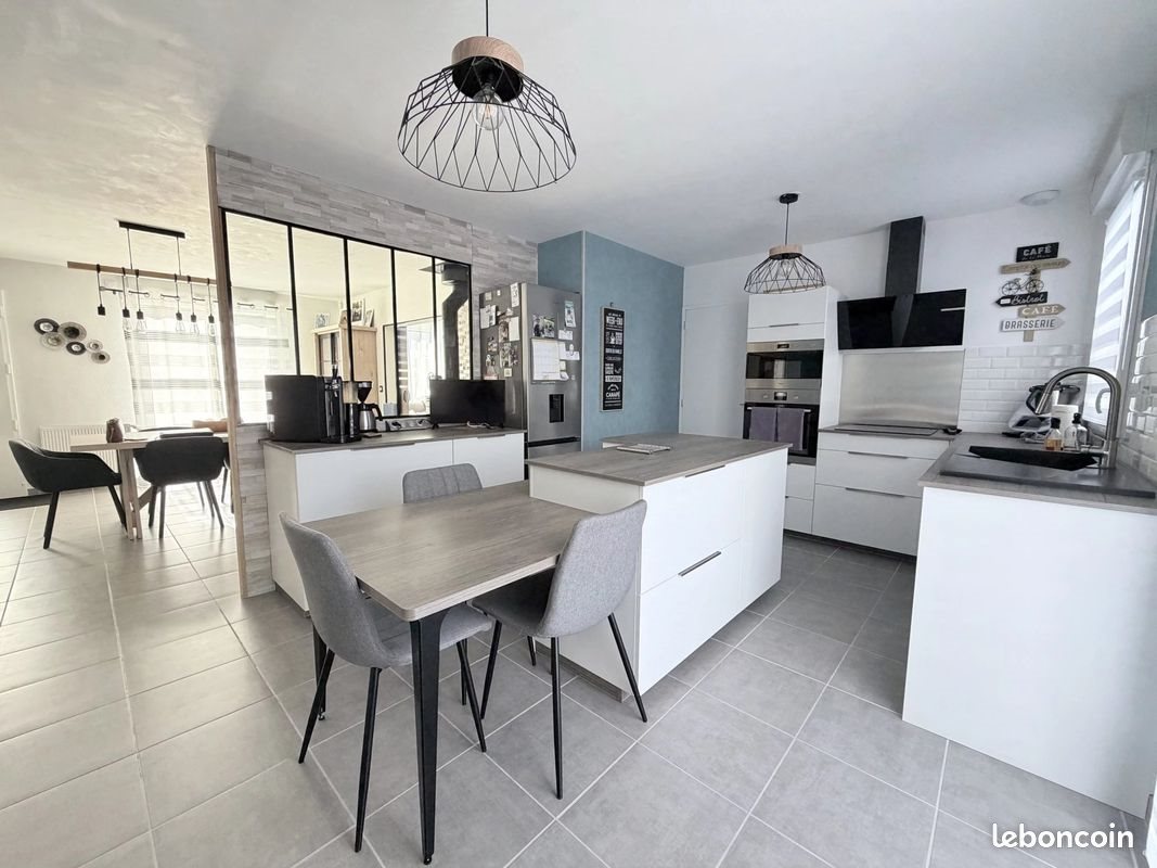 Maison à vendre, 100m², Longué-Jumelles