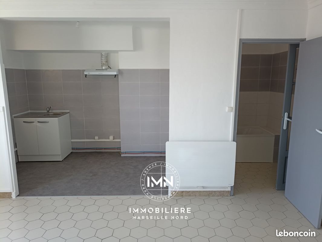 Appartement à louer, 60m², Marseille 15ème