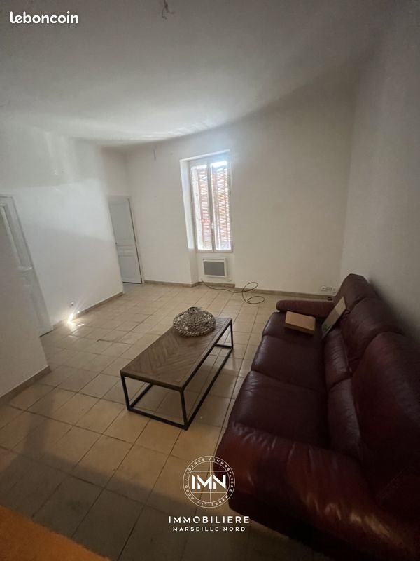 Appartement à louer, 45m², Marseille 15ème