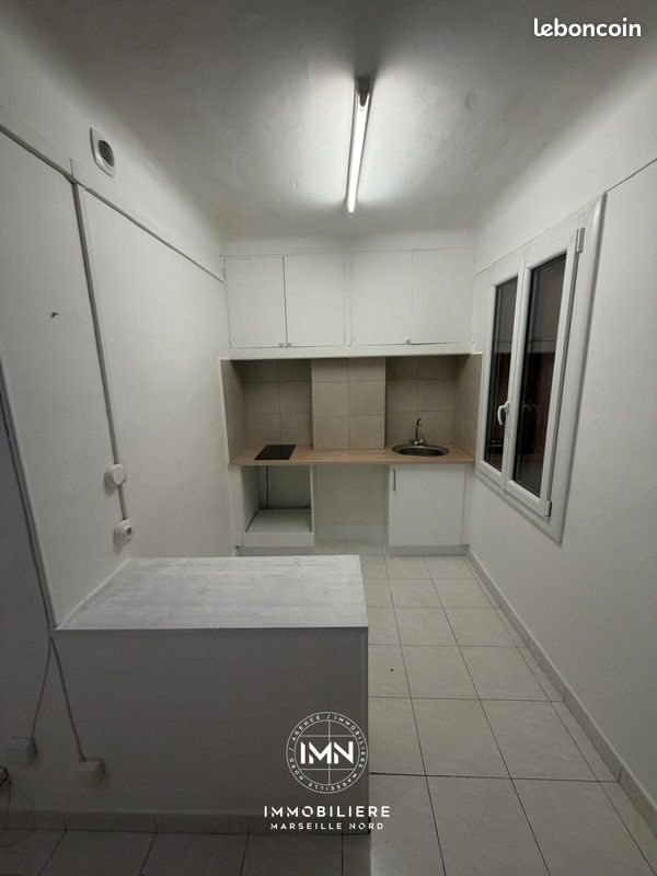Appartement à louer, 38m², Marseille 15ème