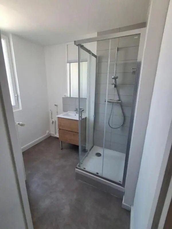 Appartement à louer, 60m², Saint-Etienne