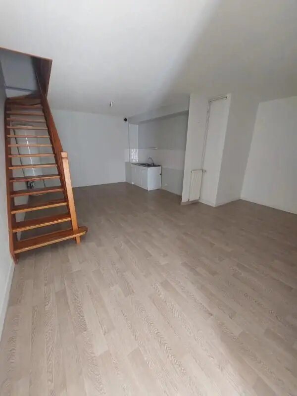 Appartement à louer, 75m², Loudes
