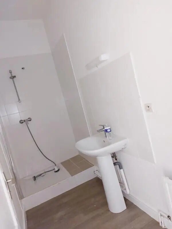 Appartement à louer, 54m², Saint-Bonnet-le-Château