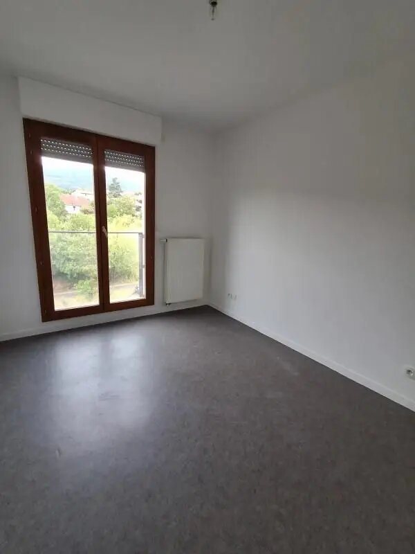 Appartement à louer, 65m², Pélussin