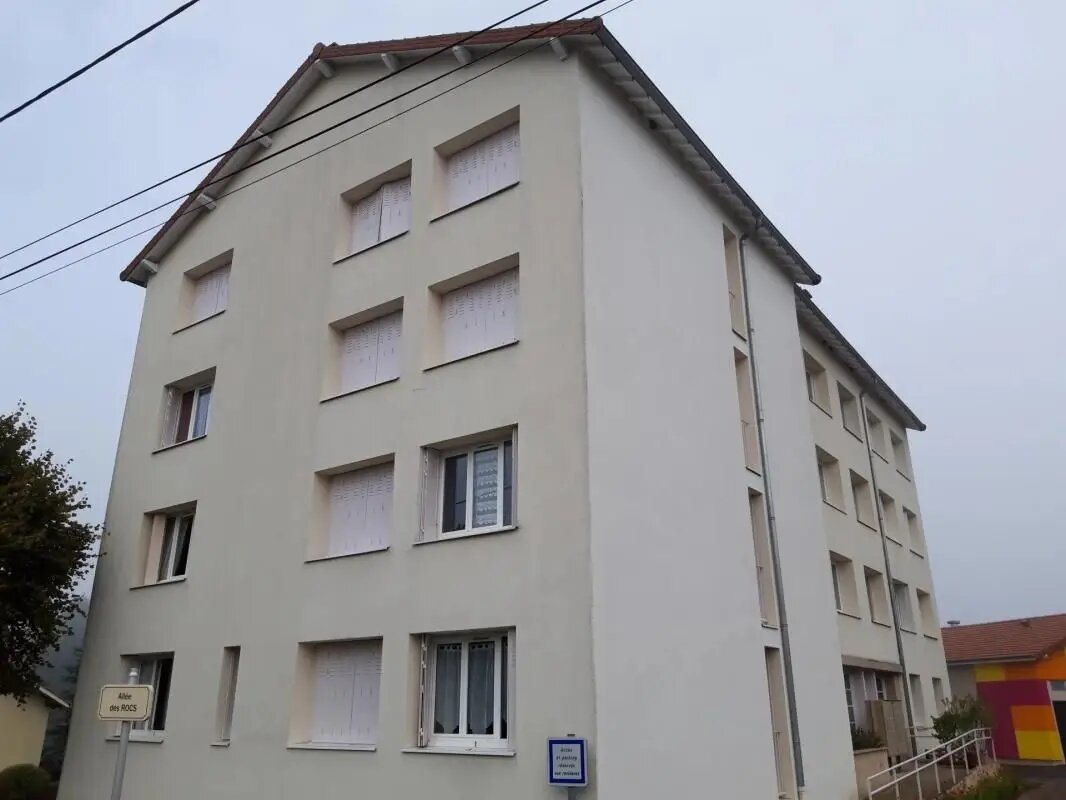 Appartement à louer, 35m², Saint-Martin-d'Estréaux