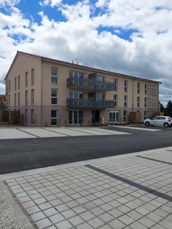 Appartement à louer, 81m², Sainte-Sigolène