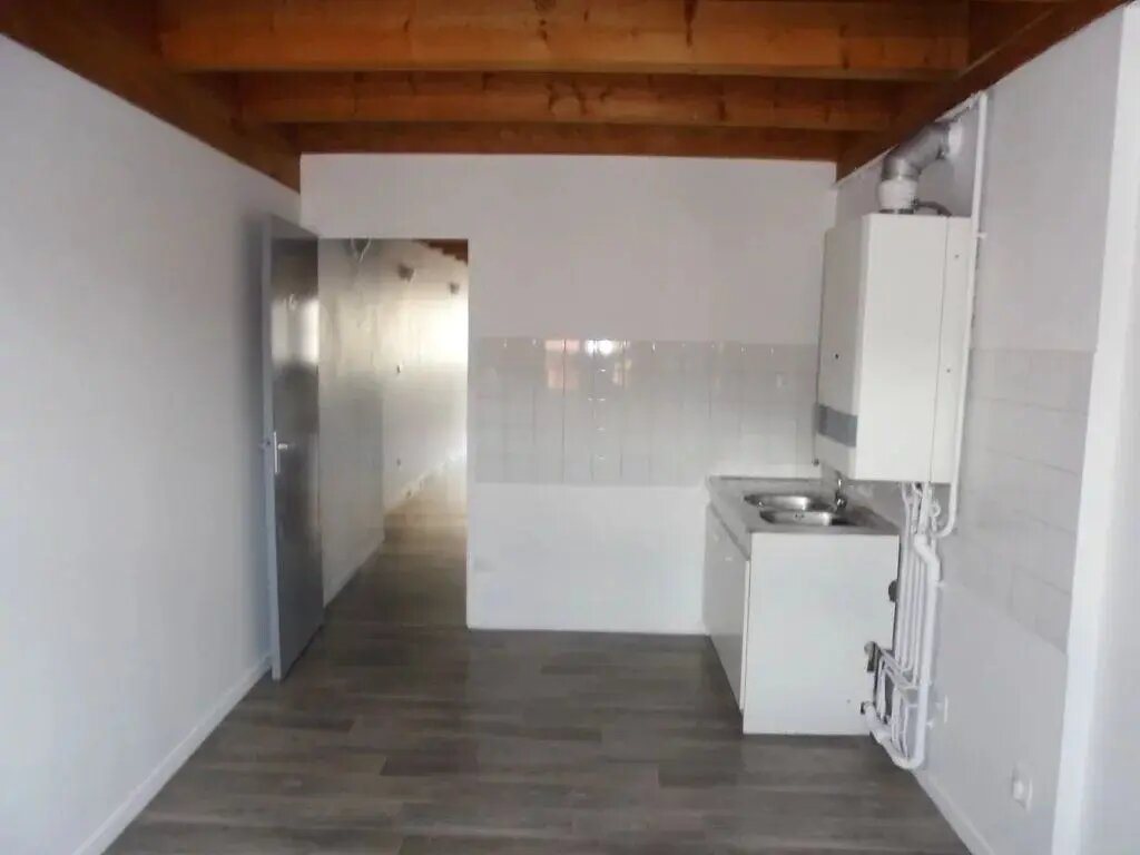 Appartement à louer, 74m², Brives-Charensac
