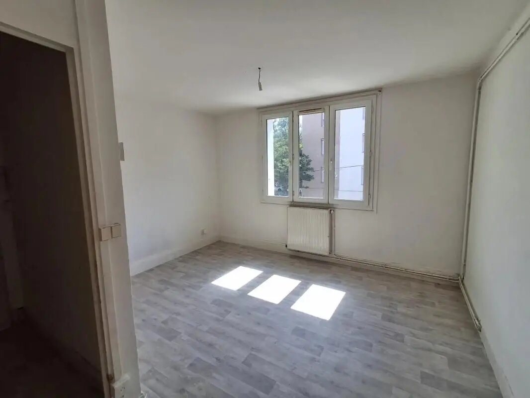Appartement à louer, 49m², Saint-Etienne