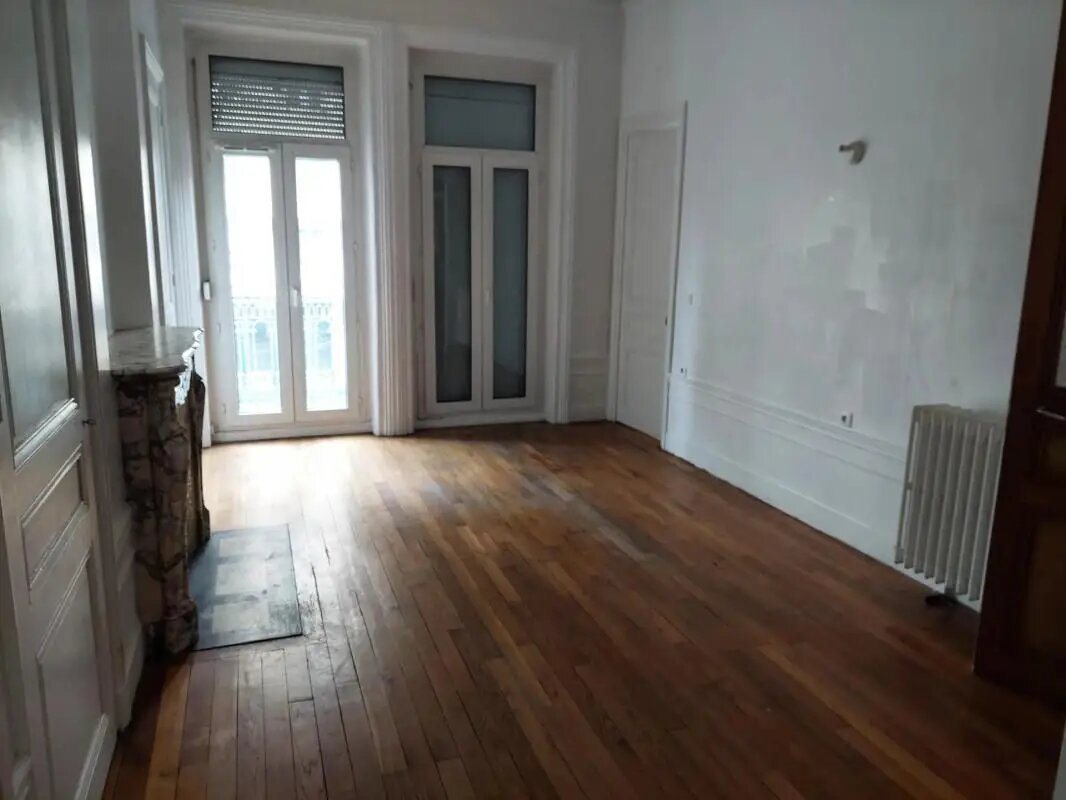 Appartement à louer, 98m², Saint-Etienne
