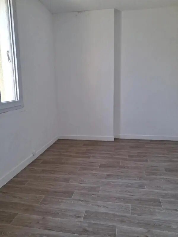 Appartement à louer, 82m², Saint-Étienne