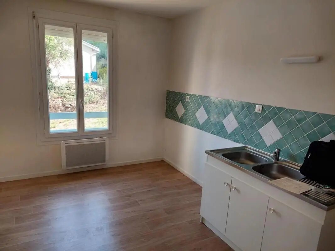 Appartement à louer, 93m², Unieux