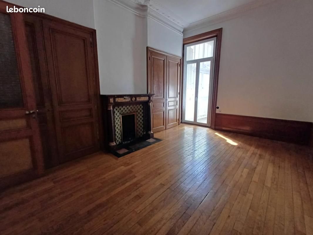 Appartement à louer, 98m², Saint-Étienne