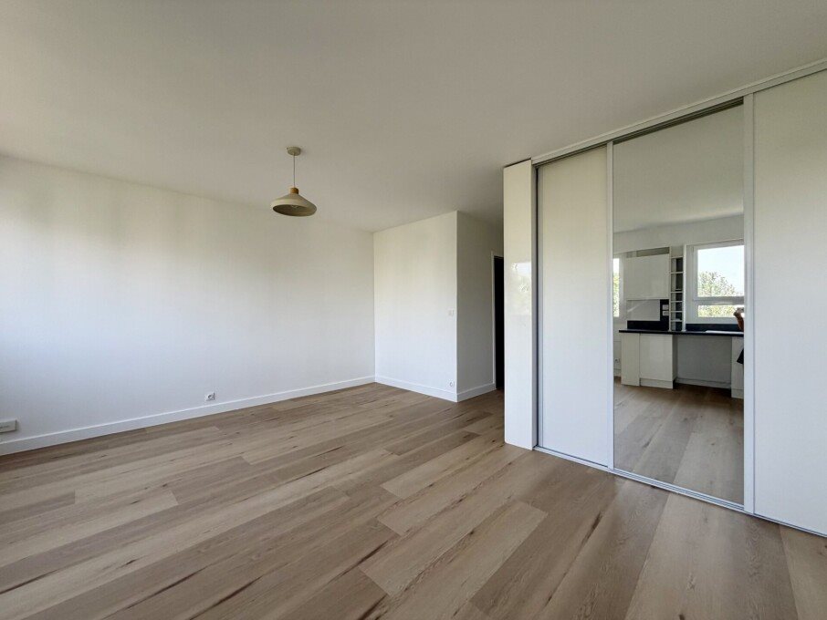 Appartement à louer, 33m², Paris 20ème