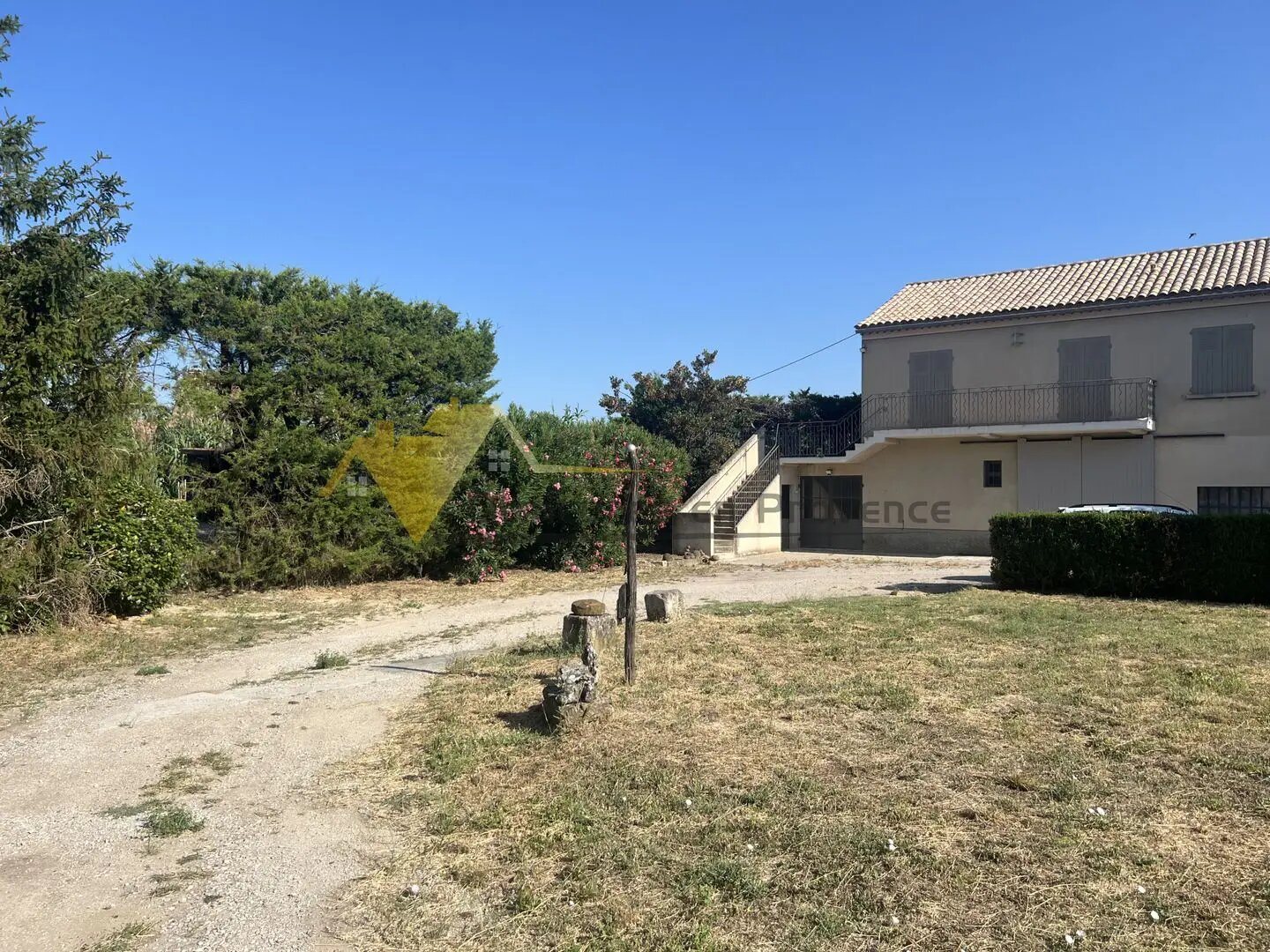 Maison à louer, 64m², Sablet