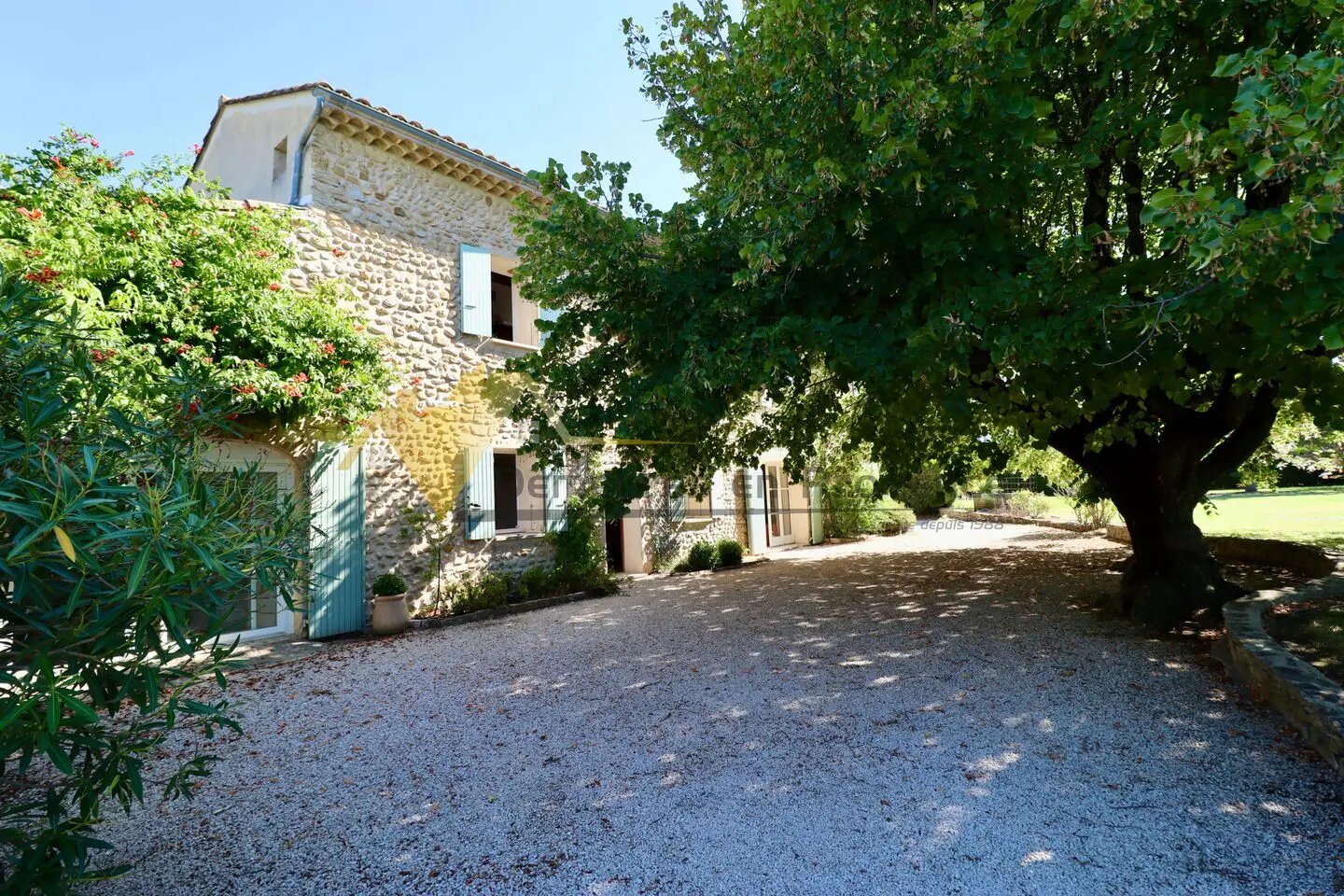 Maison à vendre, 245m², Sablet