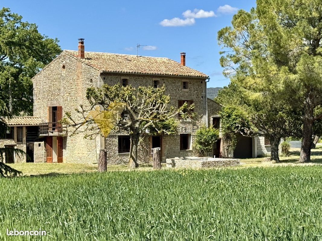 Maison à vendre, 158m², Buisson