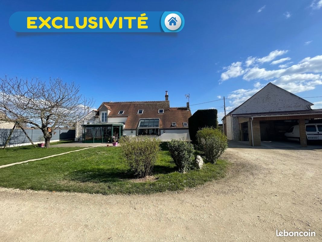 Maison à vendre, 250m², Sigloy