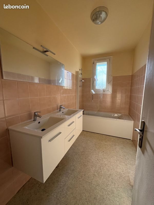 Maison à louer, 158m², Châteauneuf-sur-Loire