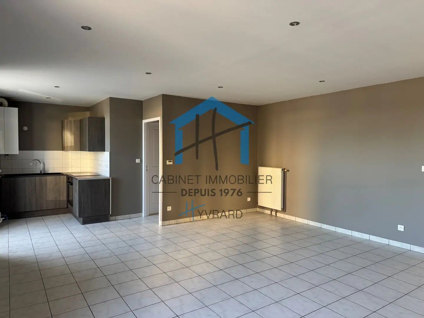 Appartement à louer, 78m², Saint-Paul-en-Jarez