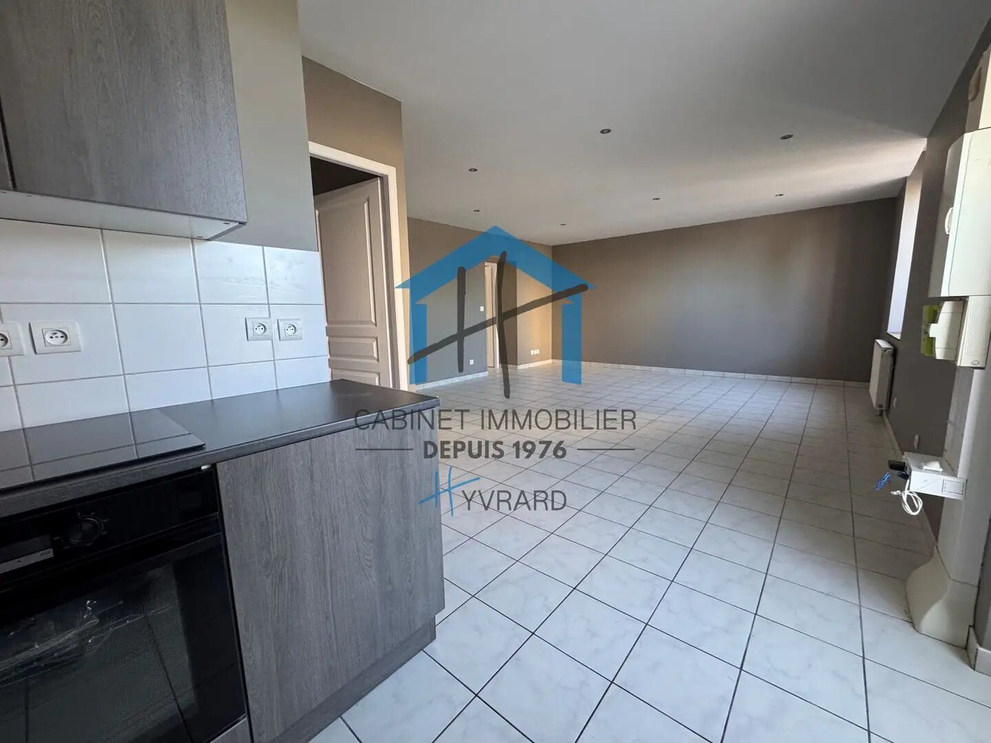 Appartement à louer, 78m², Saint-Paul-en-Jarez