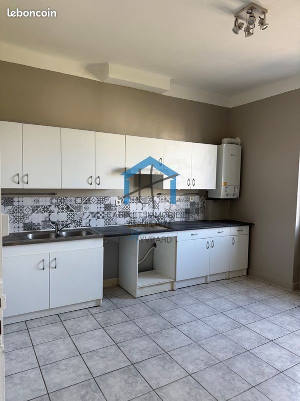 Appartement à louer, 78m², Saint-Étienne